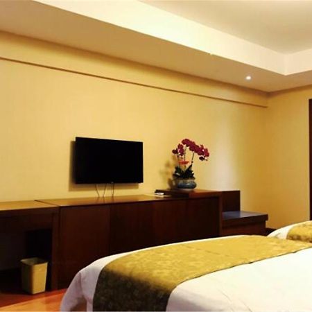 Weihai Golden Bay Holiday Hotel Екстериор снимка